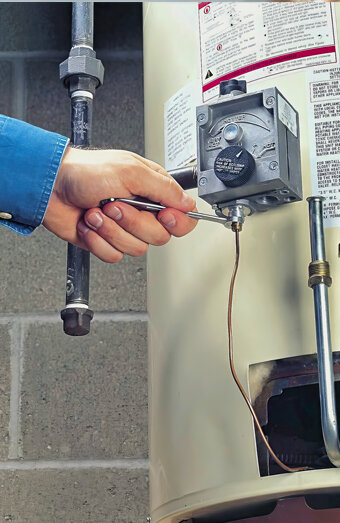 https://churchlandshotwater.com.au/uploads/2025/06/hot-water-servicing-64446.jpg